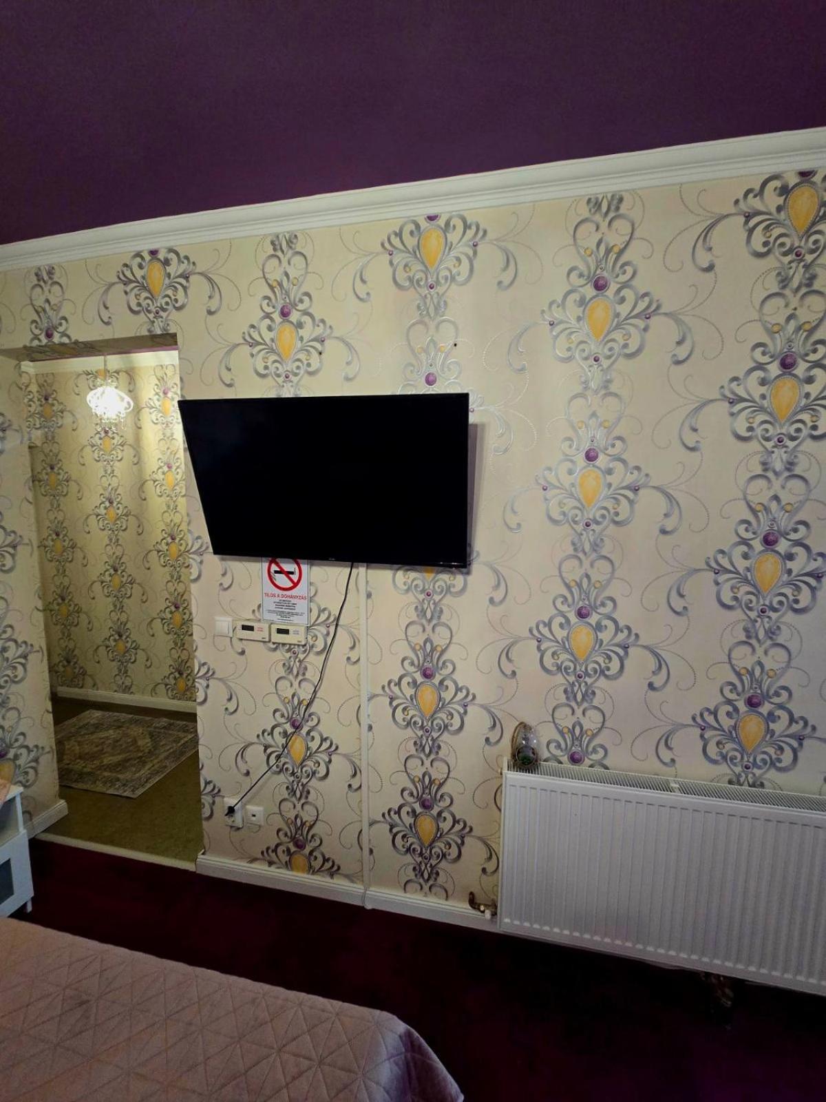 Kleopatra Apartman Hajduszoboszlo Luaran gambar